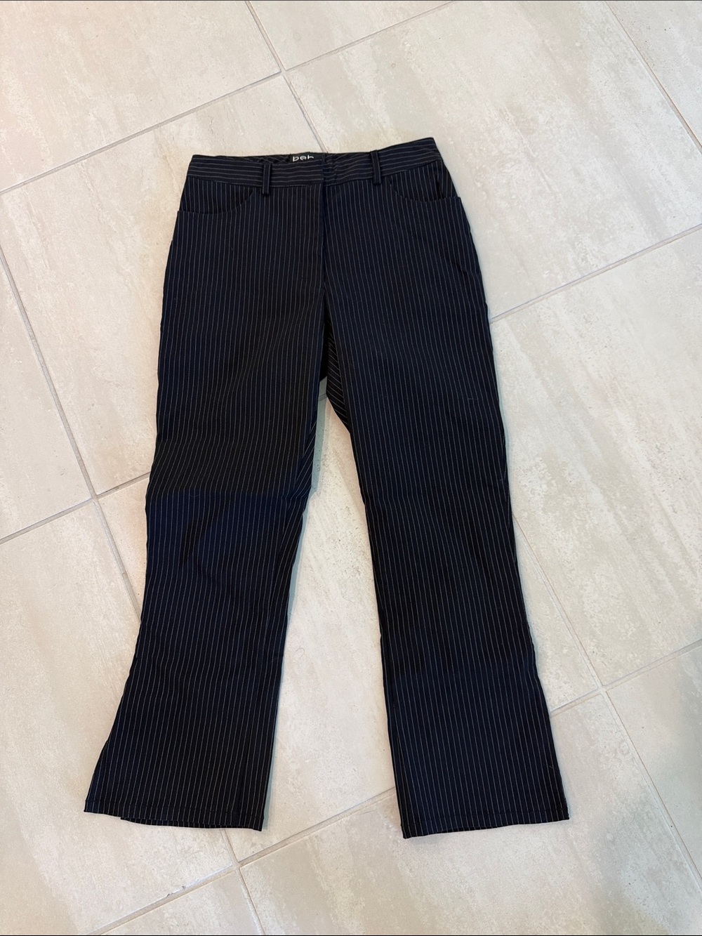 bebe Black Pinstripe Men's Dress Pants size 4, beautiful Capri